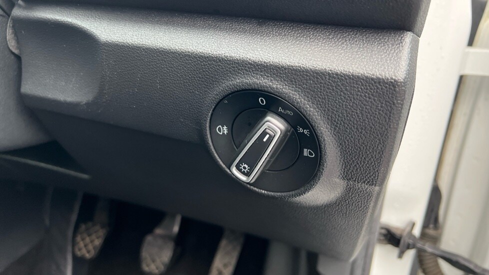 Used Volkswagen T-Roc 2018 for sale - 76796548: Photo 48