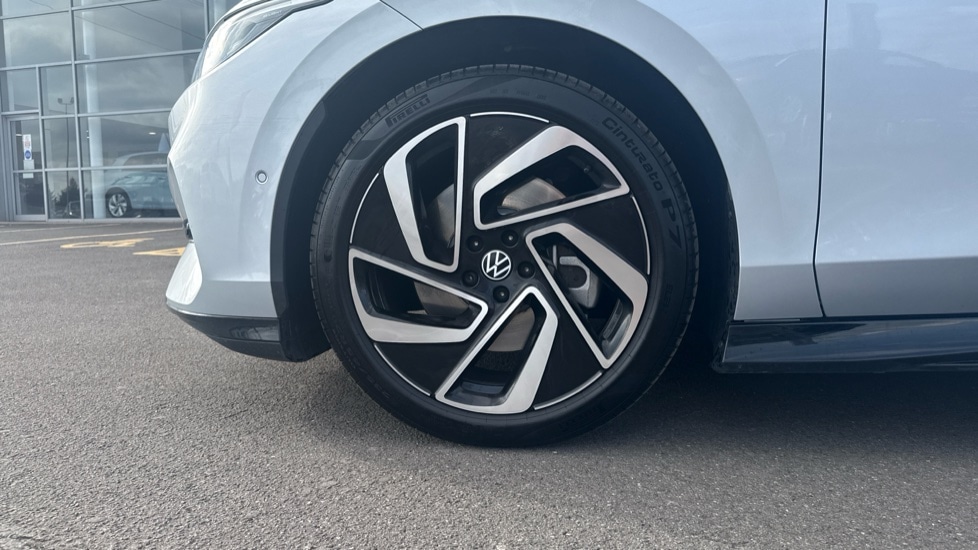 Used Volkswagen ID.7 2025 for sale - 76328210: Photo 19