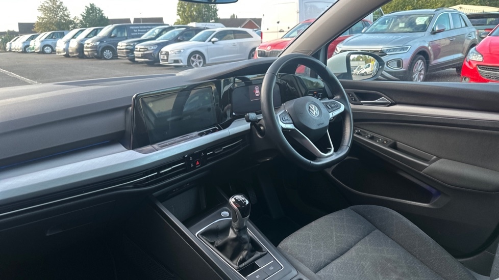 Used Volkswagen Golf 2021 for sale - 76079216: Photo 2