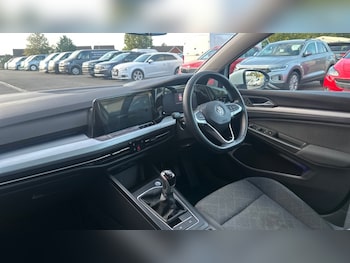 Used Volkswagen Golf 2021 for sale - 76079216: Photo 2