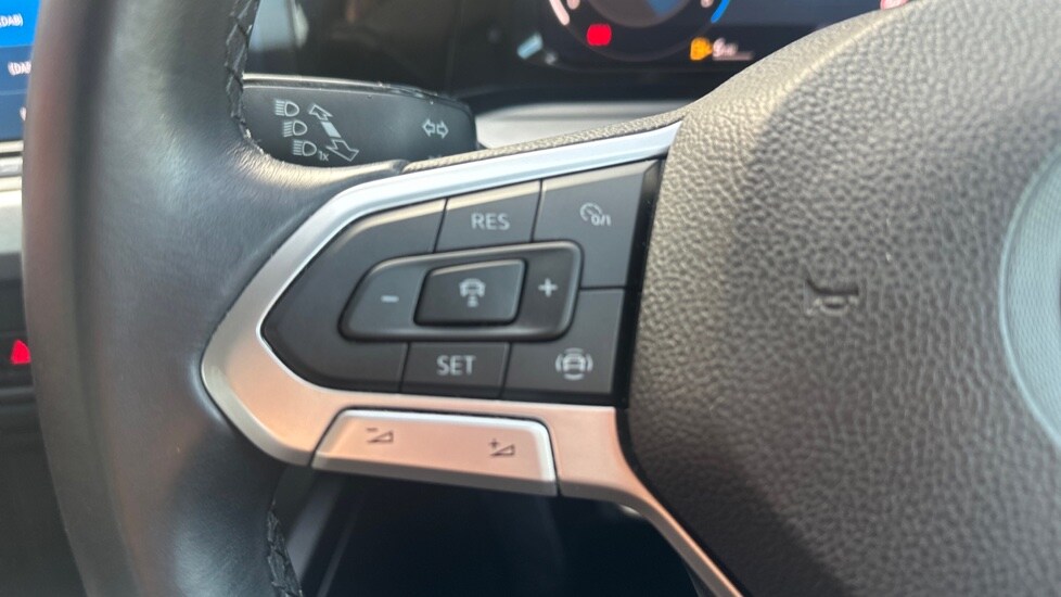 Used Volkswagen Golf 2021 for sale - 76079216: Photo 31