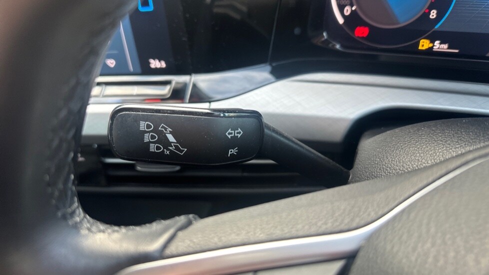 Used Volkswagen Golf 2021 for sale - 76079216: Photo 33