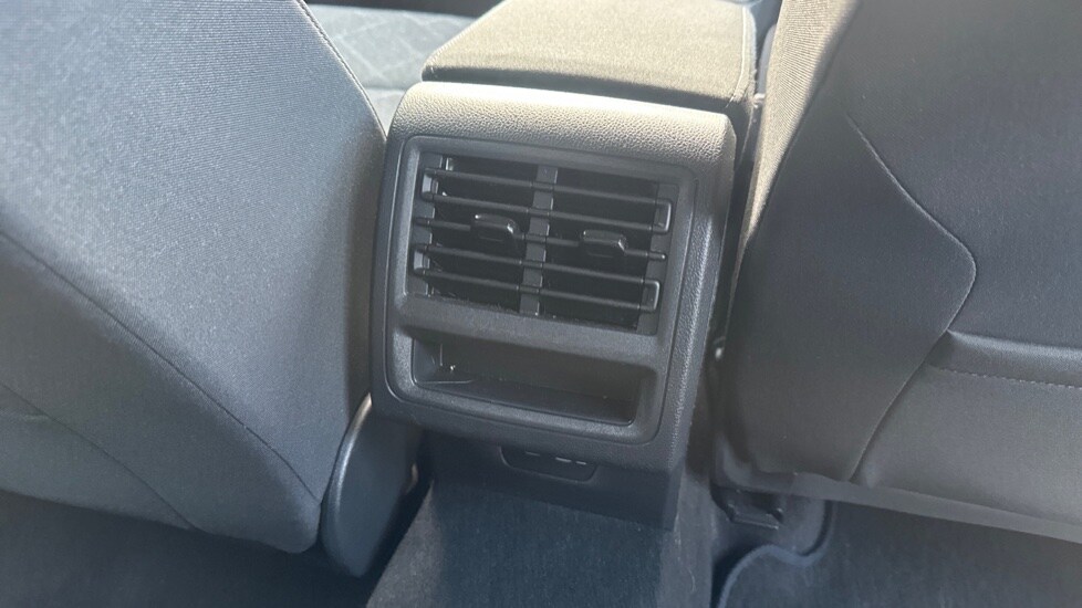 Used Volkswagen Golf 2021 for sale - 76079216: Photo 34