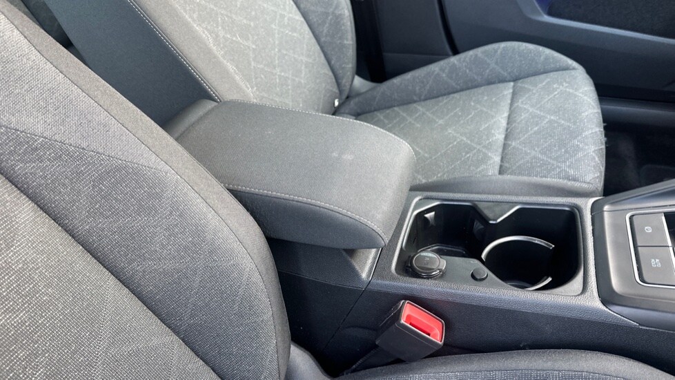 Used Volkswagen Golf 2021 for sale - 76079216: Photo 41