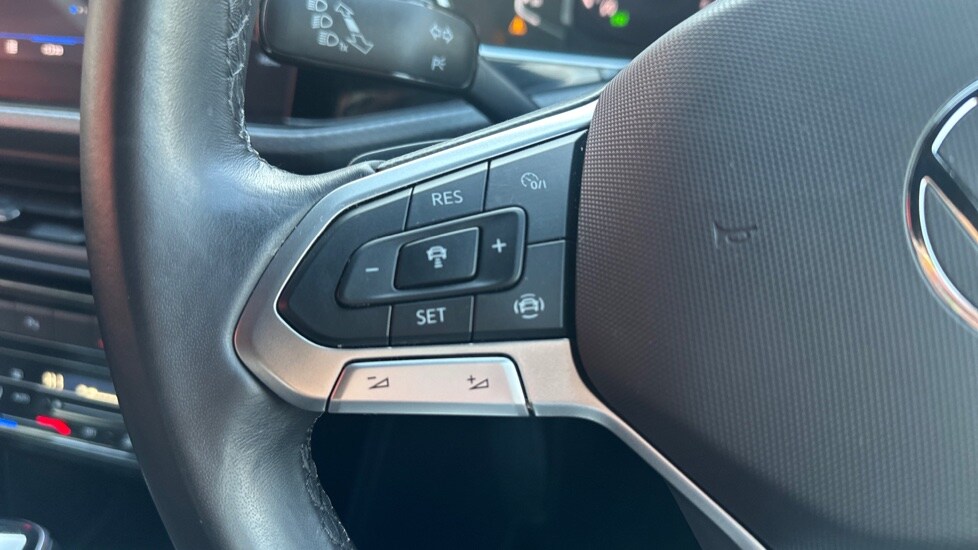 Used Volkswagen T-Cross 2024 for sale - 76501373: Photo 31