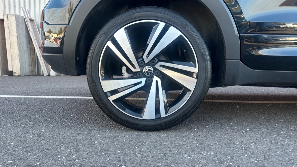 Used Volkswagen T-Cross 2024 for sale - 76501373: Photo 5