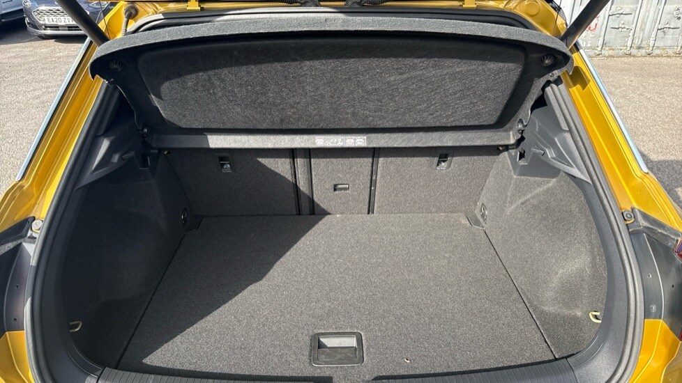 Used Volkswagen T-Roc 2020 for sale - 75852478: Photo 16