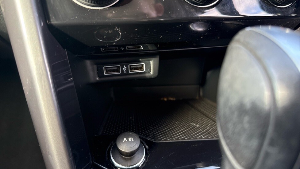 Used Volkswagen T-Roc 2020 for sale - 75852478: Photo 30