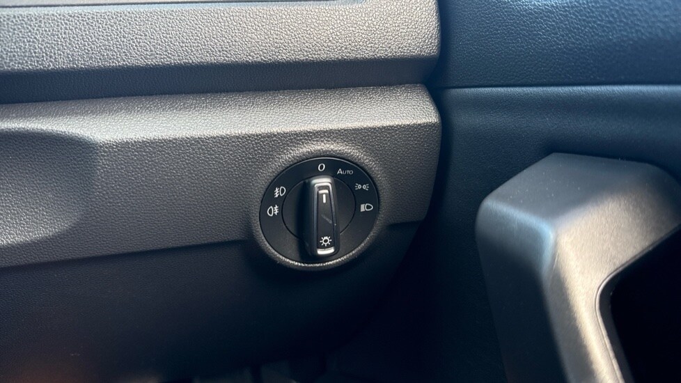Used Volkswagen T-Roc 2020 for sale - 75852478: Photo 42