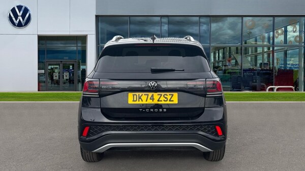 Used Volkswagen T-Cross 2024 for sale - 75395679: Photo 11