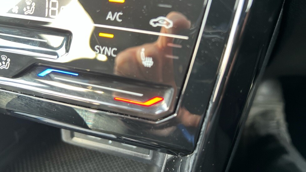 Used Volkswagen T-Cross 2024 for sale - 75395679: Photo 50