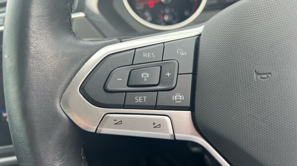 Used Volkswagen Tiguan 2022 for sale - 76104151: Photo 31