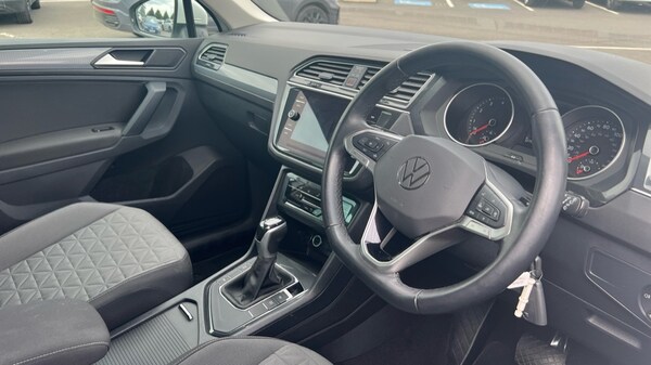 Used Volkswagen Tiguan 2022 for sale - 76104151: Photo 6