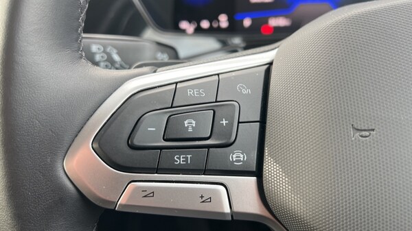 Used Volkswagen T-Cross 2022 for sale - 75395719: Photo 31