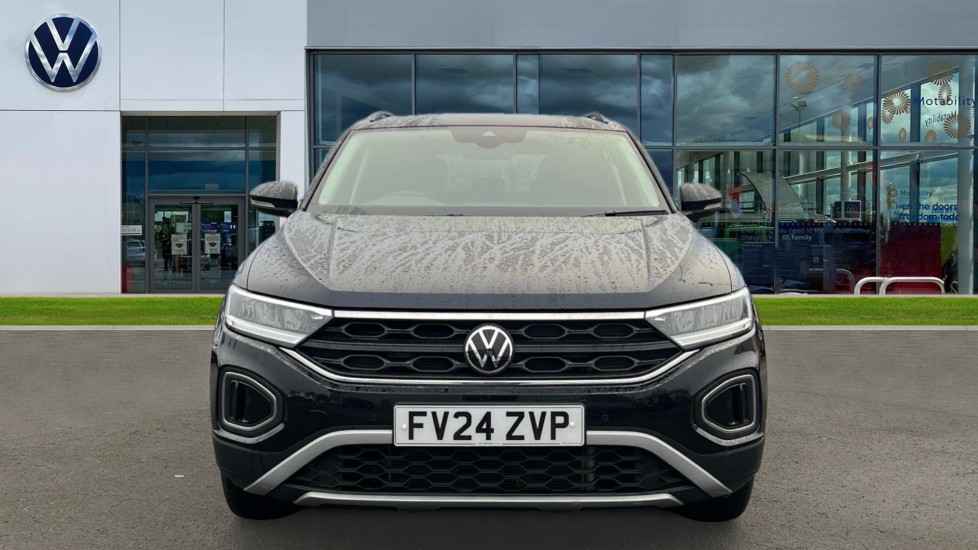 Used Volkswagen T-Roc 2024 for sale - 76796261: Photo 10