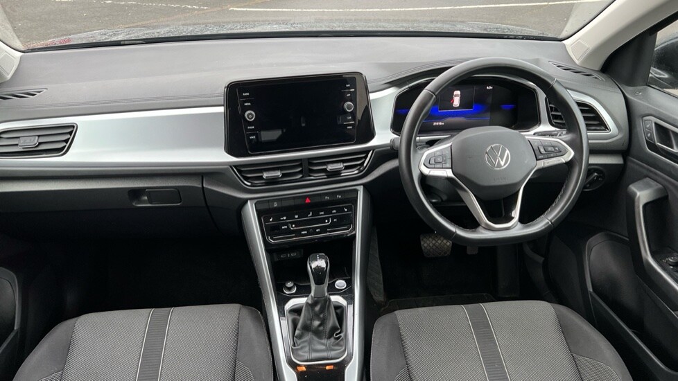 Used Volkswagen T-Roc 2024 for sale - 76796261: Photo 12