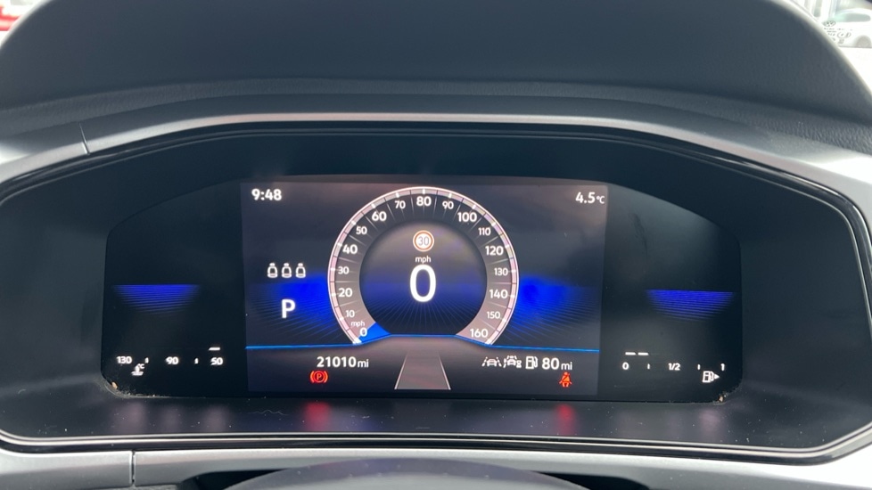 Used Volkswagen T-Roc 2024 for sale - 76796261: Photo 14