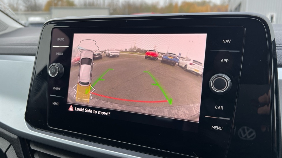 Used Volkswagen T-Roc 2024 for sale - 76796261: Photo 22