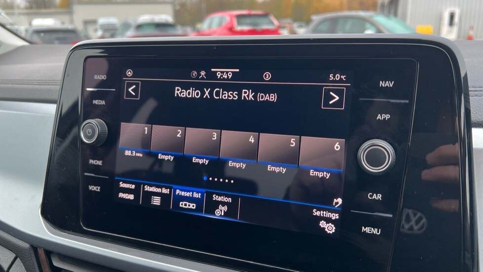 Used Volkswagen T-Roc 2024 for sale - 76796261: Photo 25