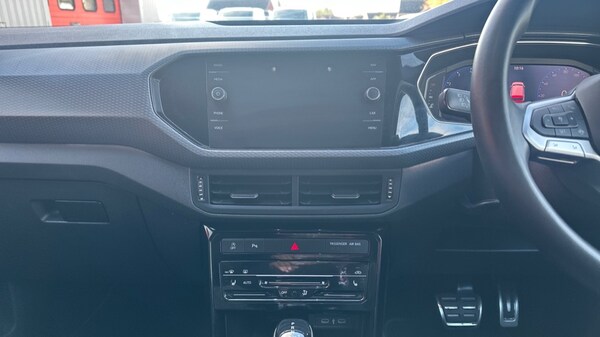 Used Volkswagen T-Cross 2024 for sale - 76312170: Photo 13
