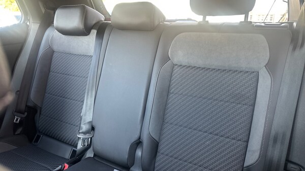 Used Volkswagen T-Cross 2024 for sale - 76312170: Photo 15
