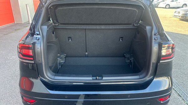 Used Volkswagen T-Cross 2024 for sale - 76312170: Photo 16