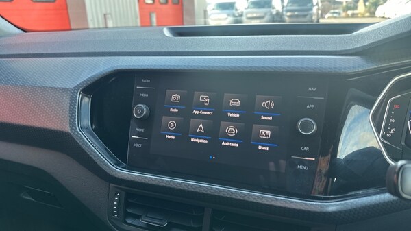 Used Volkswagen T-Cross 2024 for sale - 76312170: Photo 24
