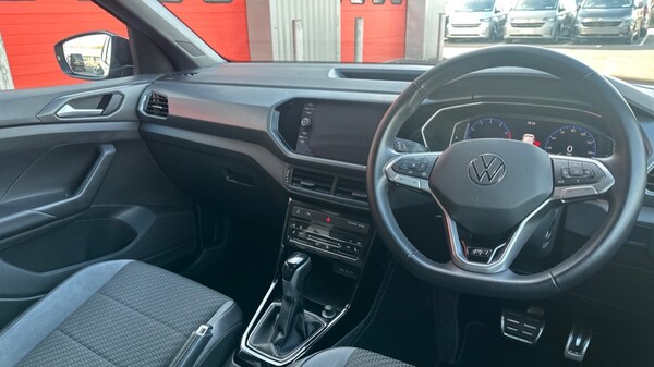 Used Volkswagen T-Cross 2024 for sale - 76312170: Photo 6