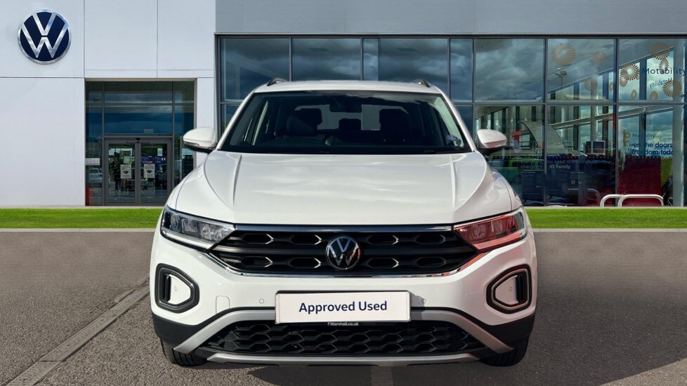 Used Volkswagen T-Roc 2023 for sale - 76788108: Photo 10