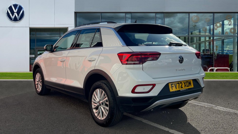 Used Volkswagen T-Roc 2023 for sale - 76788108: Photo 3