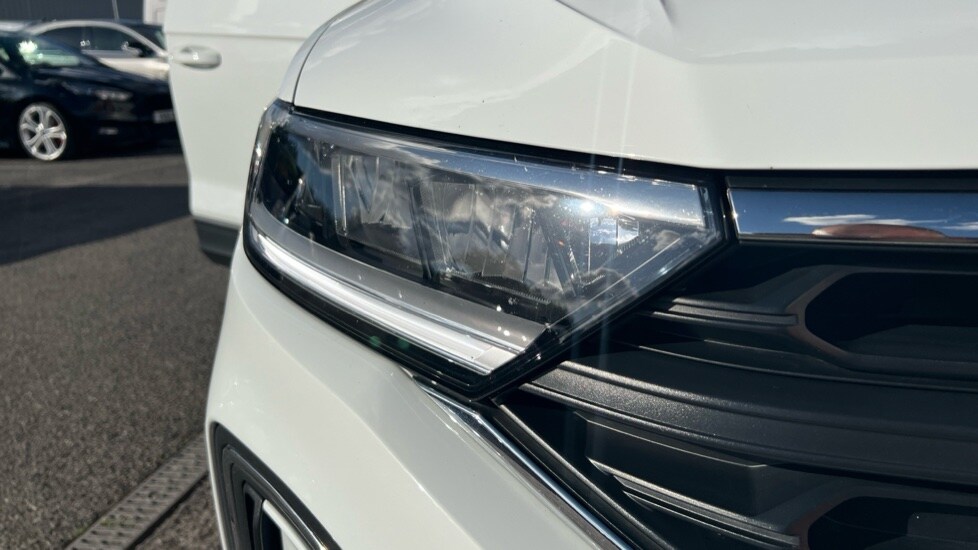 Used Volkswagen T-Roc 2023 for sale - 76788108: Photo 46