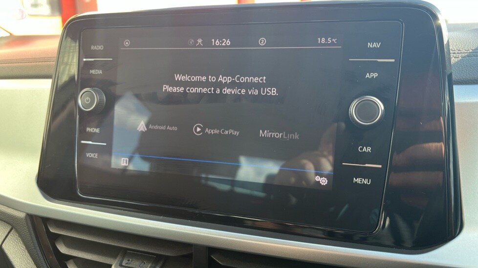 Used Volkswagen T-Roc 2023 for sale - 76788108: Photo 51