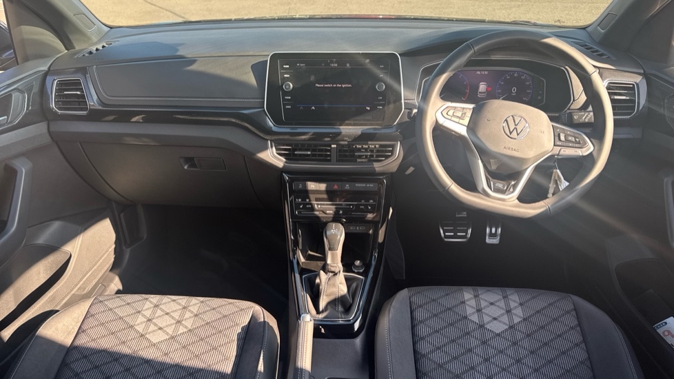 Used Volkswagen T-Cross 2025 for sale - 77036036: Photo 12