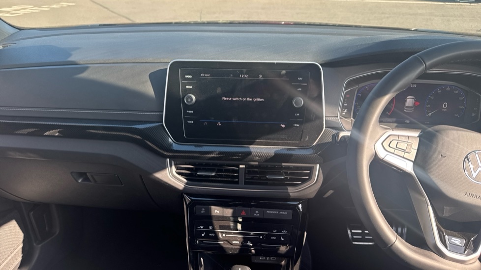 Used Volkswagen T-Cross 2025 for sale - 77036036: Photo 13