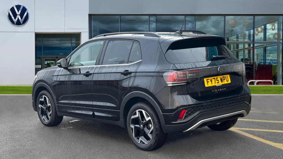 Used Volkswagen T-Cross 2025 for sale - 77036036: Photo 3