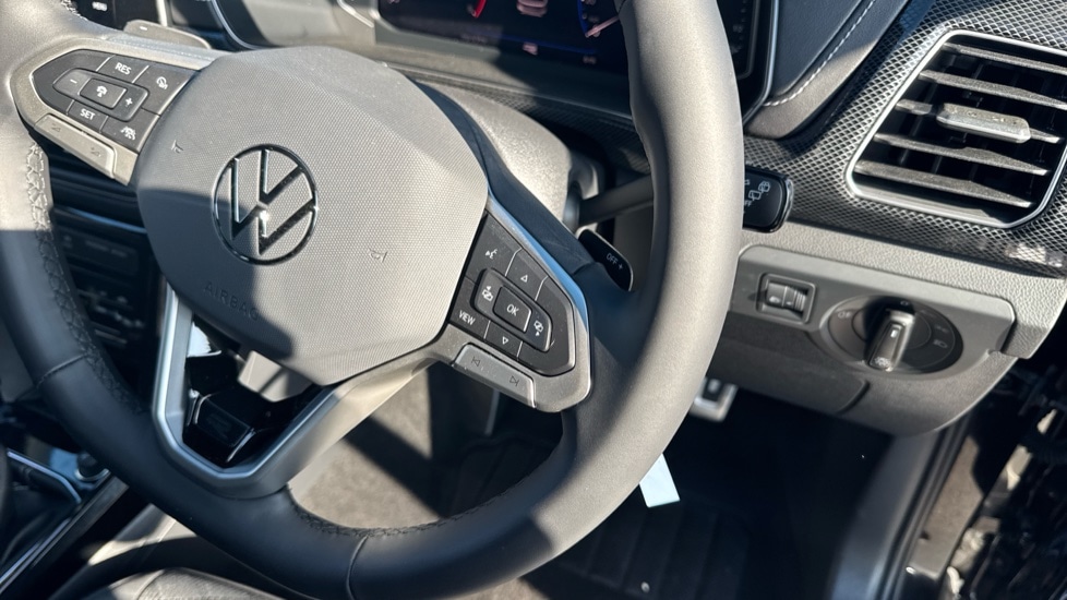 Used Volkswagen T-Cross 2025 for sale - 77036036: Photo 37