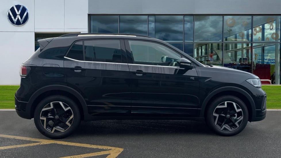 Used Volkswagen T-Cross 2025 for sale - 77036036: Photo 4