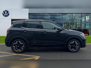 Used Volkswagen T-Cross 2025 for sale - 77036036: Photo