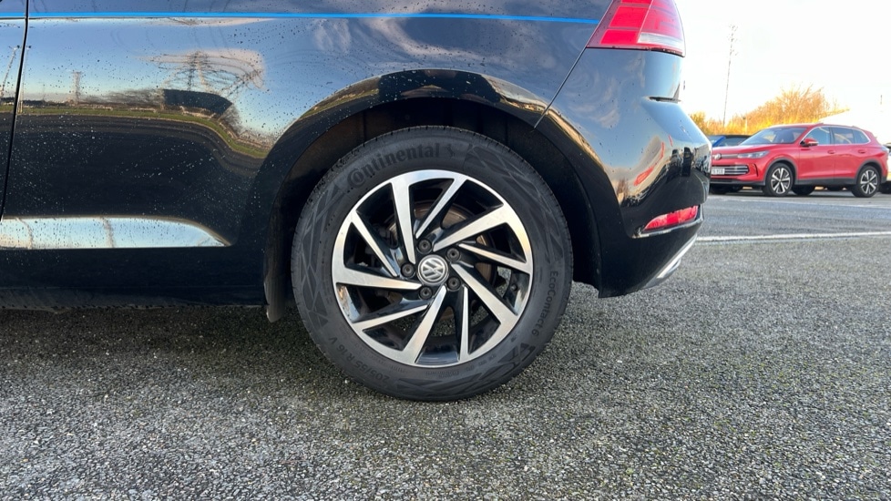 Used Volkswagen Golf 2019 for sale - 76796557: Photo 19