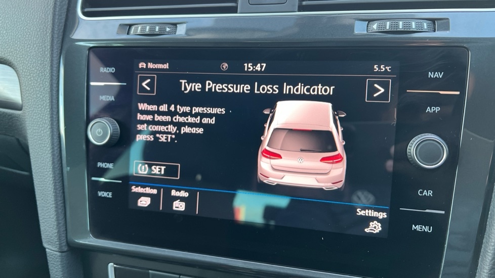 Used Volkswagen Golf 2019 for sale - 76796557: Photo 23