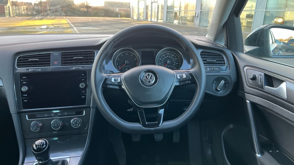 Used Volkswagen Golf 2019 for sale - 76796557: Photo 27
