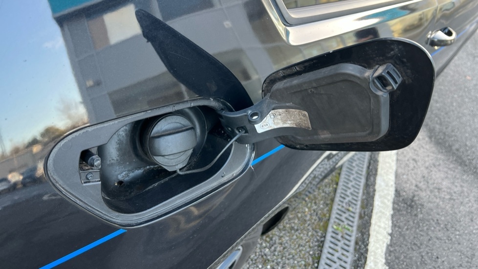 Used Volkswagen Golf 2019 for sale - 76796557: Photo 29