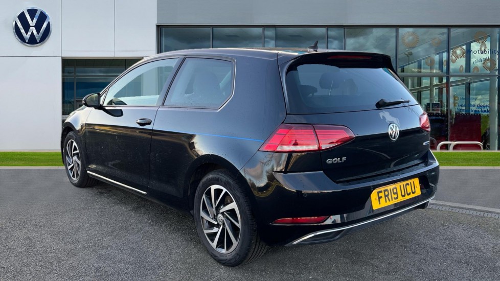 Used Volkswagen Golf 2019 for sale - 76796557: Photo 3