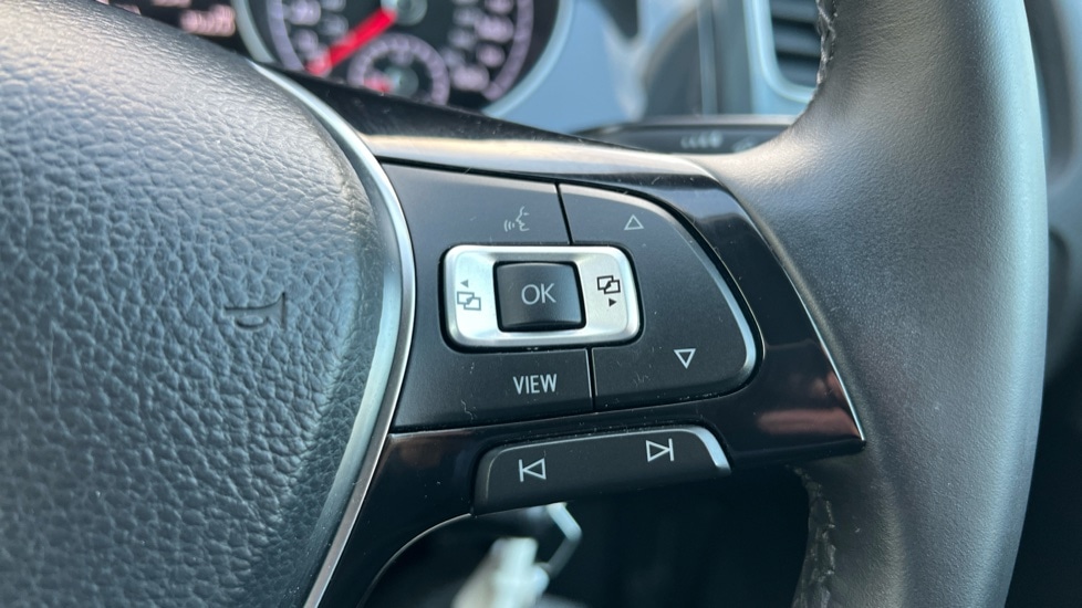 Used Volkswagen Golf 2019 for sale - 76796557: Photo 30