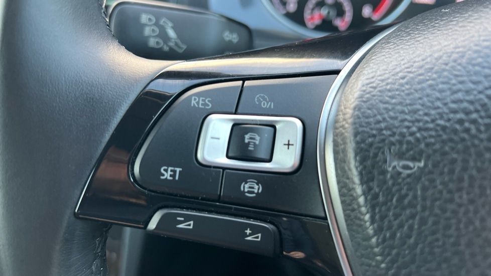 Used Volkswagen Golf 2019 for sale - 76796557: Photo 31