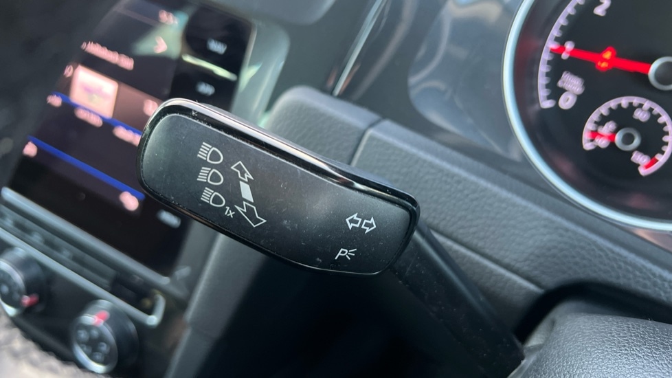 Used Volkswagen Golf 2019 for sale - 76796557: Photo 33