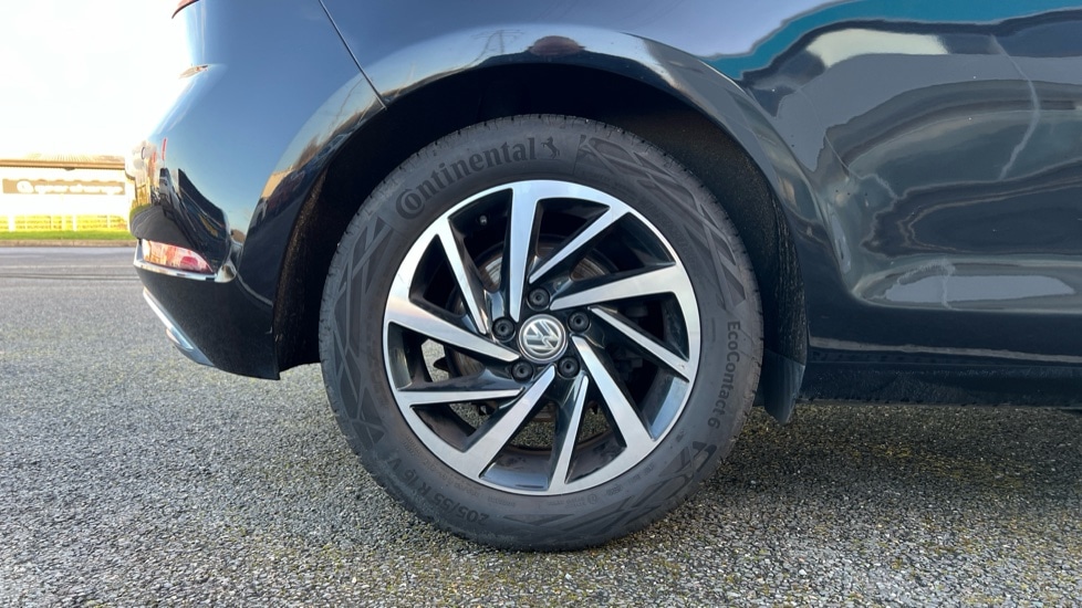 Used Volkswagen Golf 2019 for sale - 76796557: Photo 5