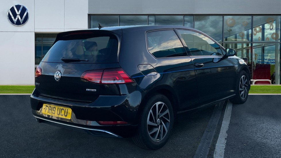 Used Volkswagen Golf 2019 for sale - 76796557: Photo 8