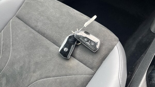 Used Volkswagen ID.5 2024 for sale - 75652944: Photo 39