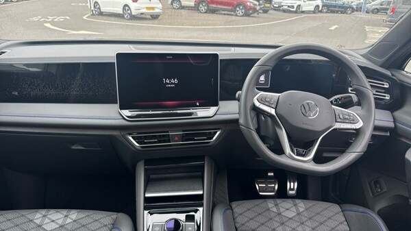 Used Volkswagen Tiguan 2025 for sale - 75652891: Photo 12